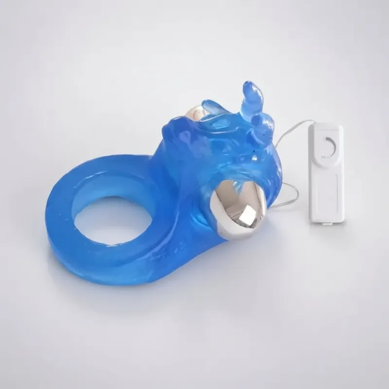 Anillo Peneano con vibrador Torito